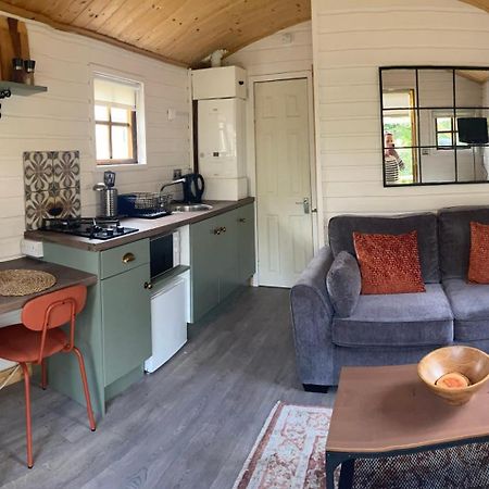 Letterkenny Cabin Exteriör bild